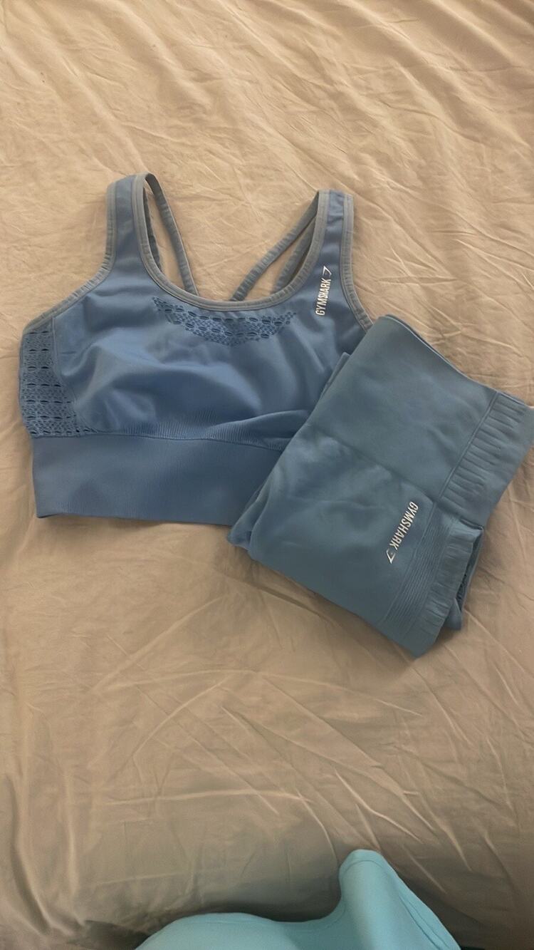 Gymshark women set small